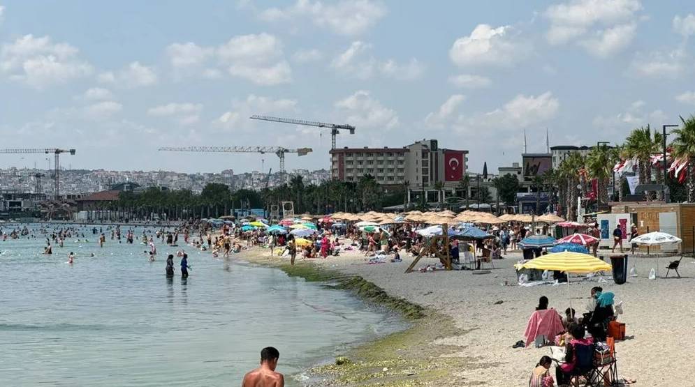 İstanbul gece nemden uyuyamadı. Bir ilçe yüzde 99 ile rekor kırdı 10